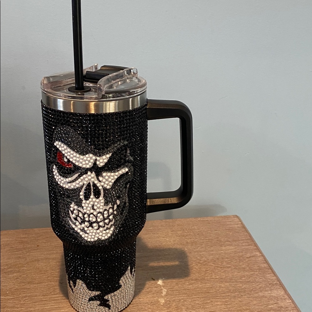 Spirit Black and White bedazzled Skull Tumbler (40 oz) never used.